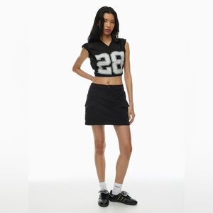 Aritzia TNA Patrol Parachute cargo mini skirt
